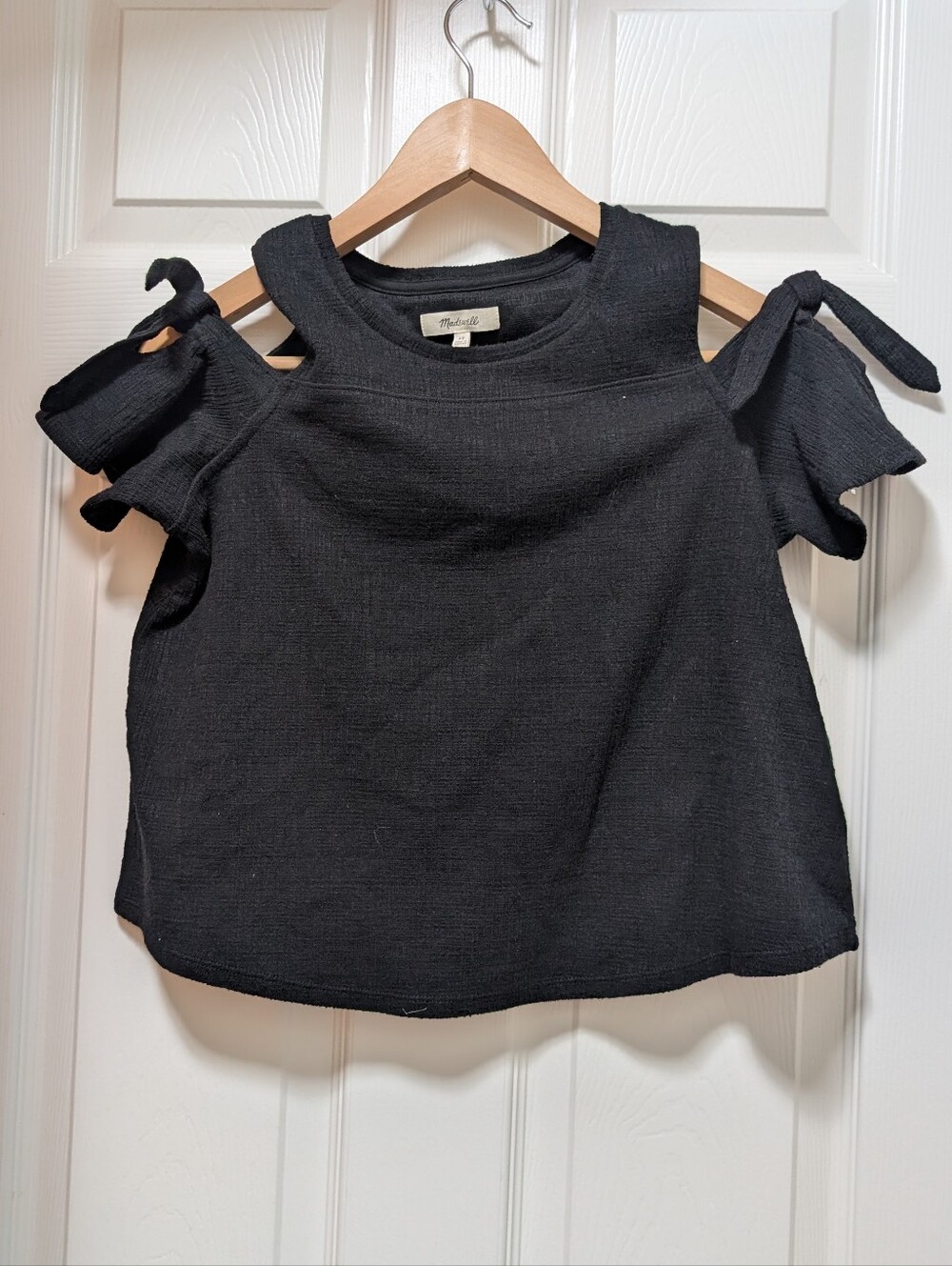 NWT Madewell Cold Shoulder Top Skylark Black Size XS Crinkle Texture